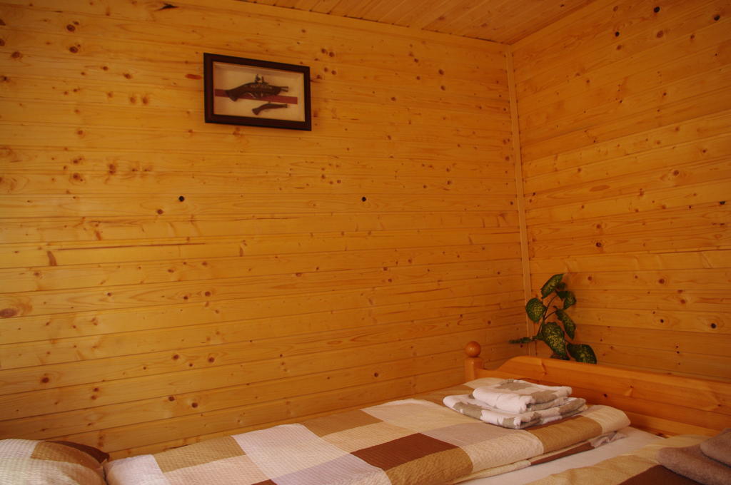 Horváth Kert Vendégház Zirc Exterior foto